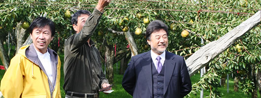 アルケッチャーノ奥田シェフと石鍋シェフラフランス畑で